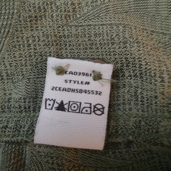 2 / $30.00 - Denver Hayes Men's Size Large Classic Fit Short Sleeve Shirt - Picture 5 of 5